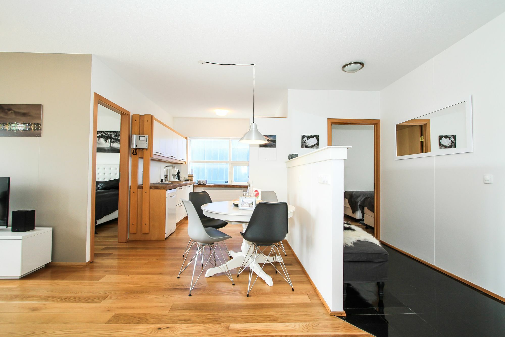 Downtown Charm Reykjavik Apartment Exterior photo
